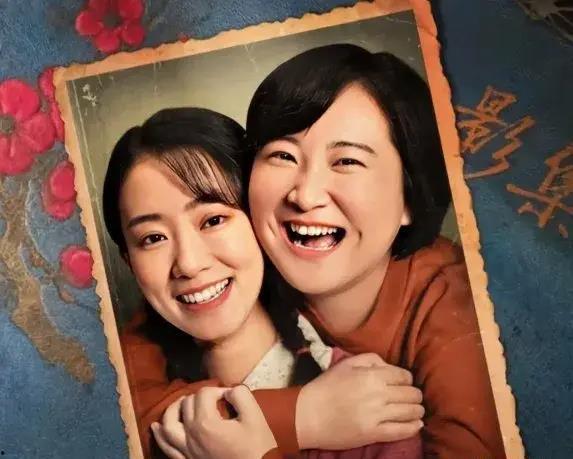 因为吃瓜爆红娱乐圈,从吃瓜爆红到娱乐圈的璀璨新星